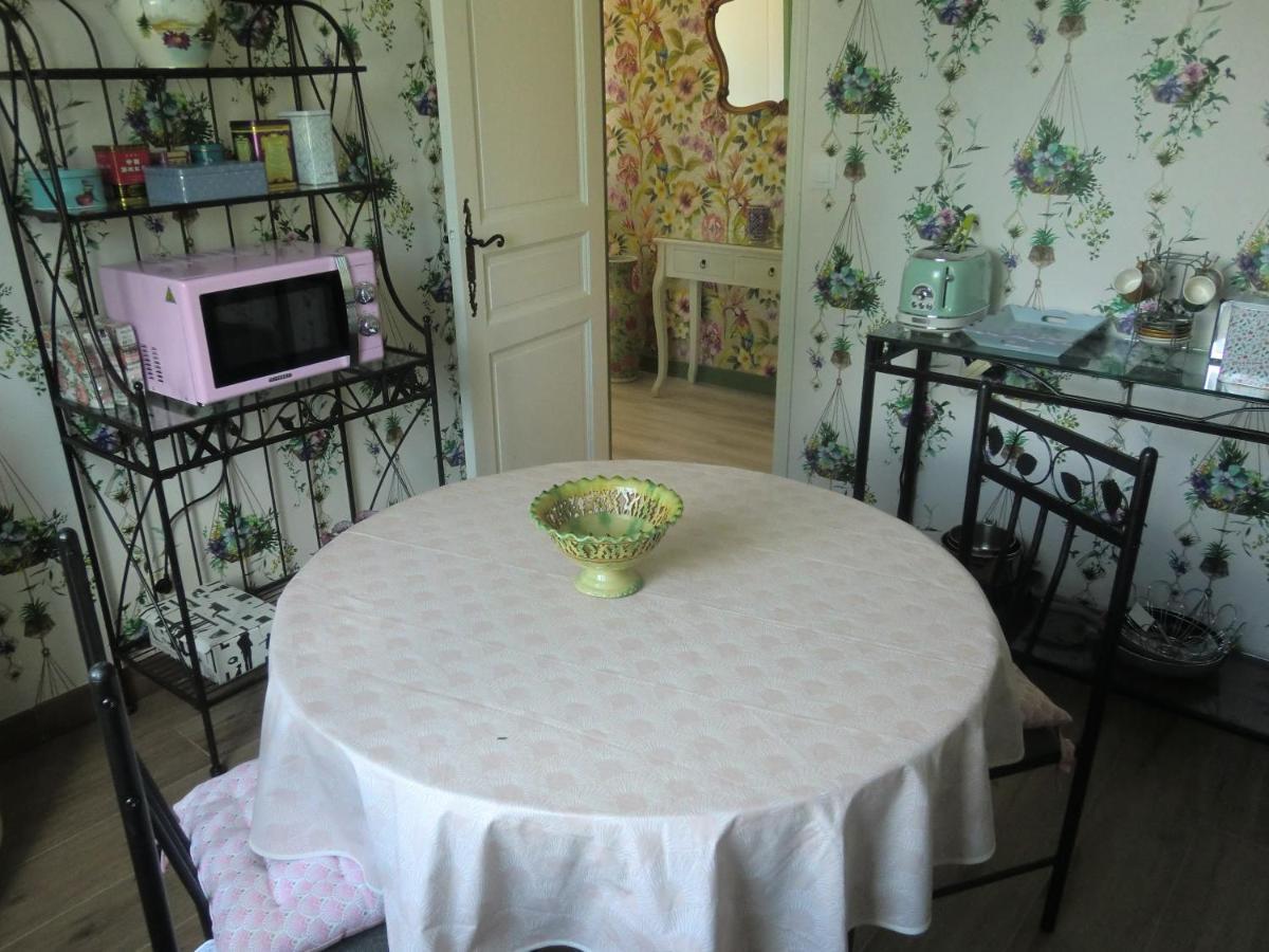 Chambre D'Hotes La Belle Saison Villedomer Екстер'єр фото